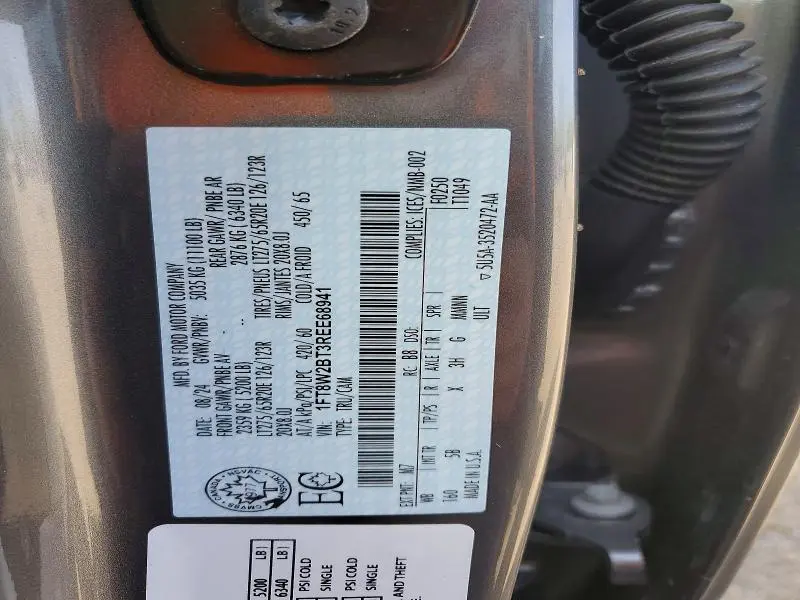 2024 FORD F250 CREW   
