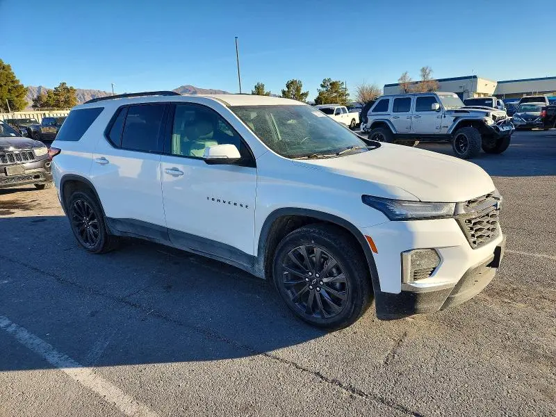 2023 CHEVROLET TRAVERSE RS  