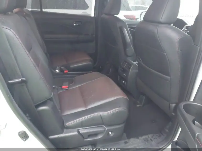 2022 HONDA PILOT AWD BLACK EDITION