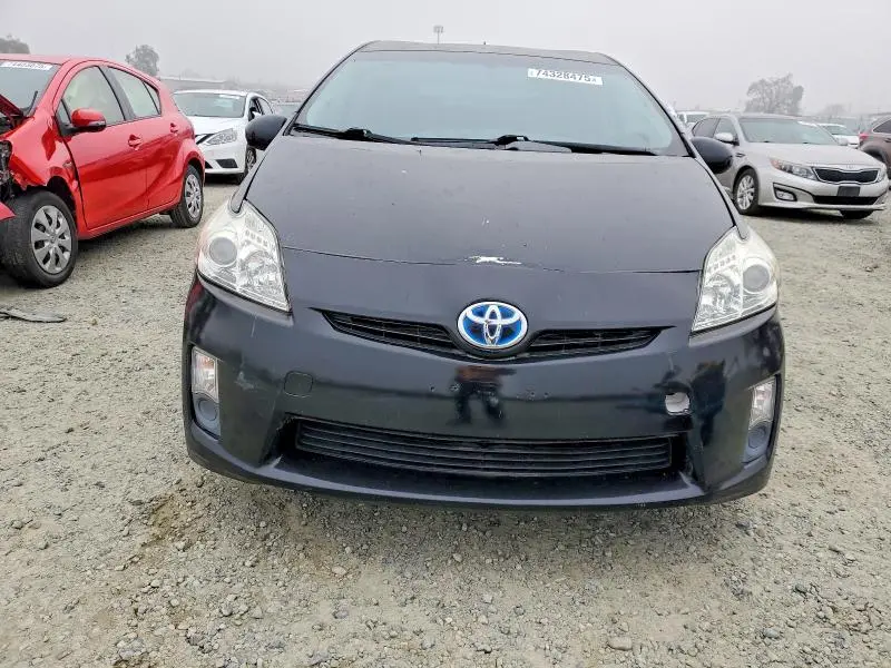 2011 TOYOTA PRIUS   