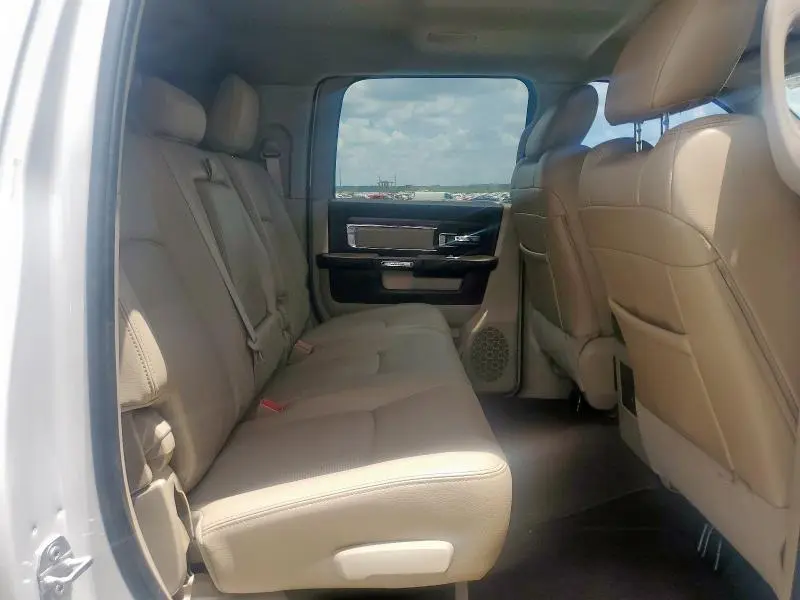 2017 RAM 2500 LARAMIE  