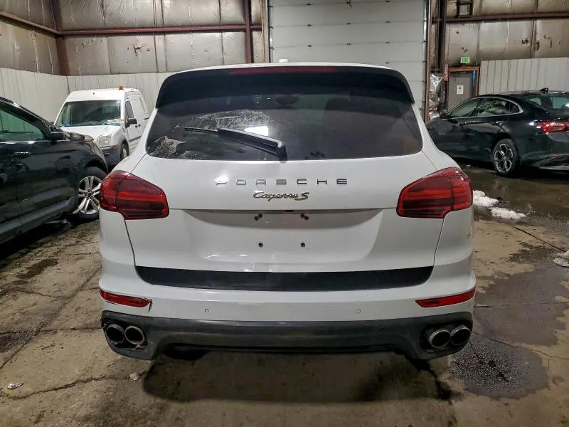 2016 PORSCHE CAYENNE SE HYBRID  