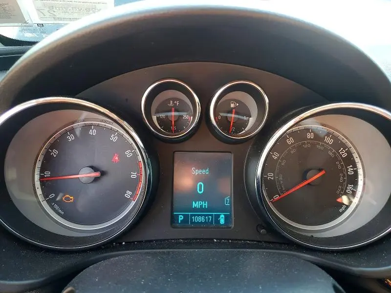 2011 BUICK REGAL CXL  