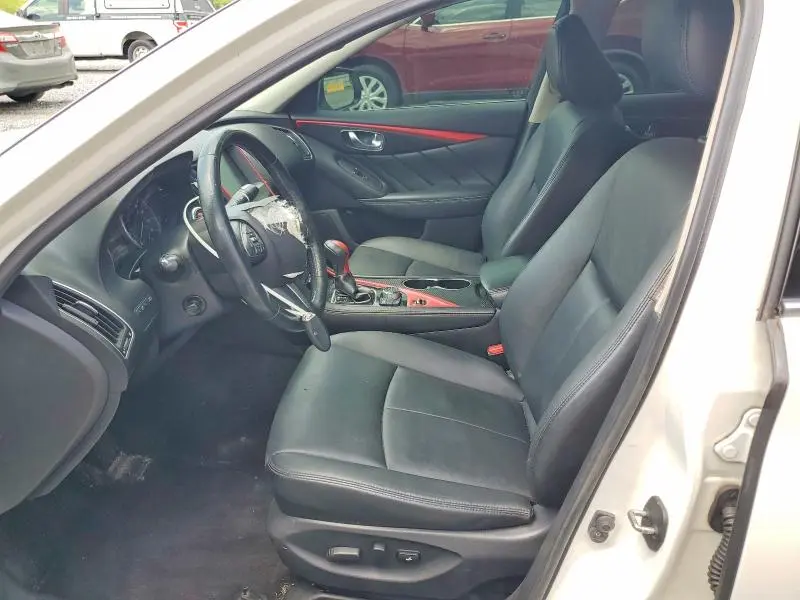 2016 INFINITI Q50   