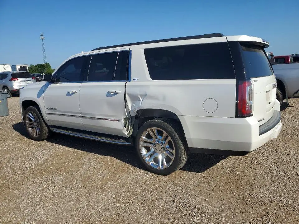 2017 GMC YUKON XL C1500 SLT  
