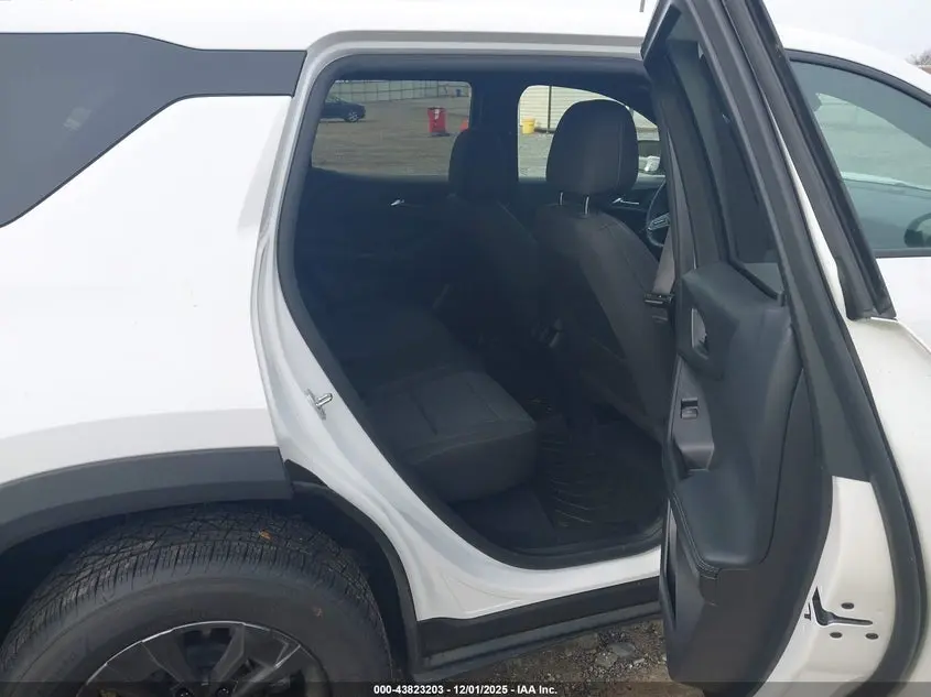 2025 CHEVROLET EQUINOX FWD LT