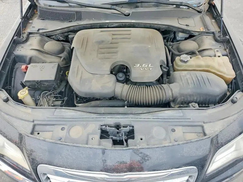 2012 CHRYSLER 300 LIMITED  