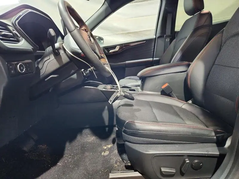 2025 FORD ESCAPE ST LINE SELECT  