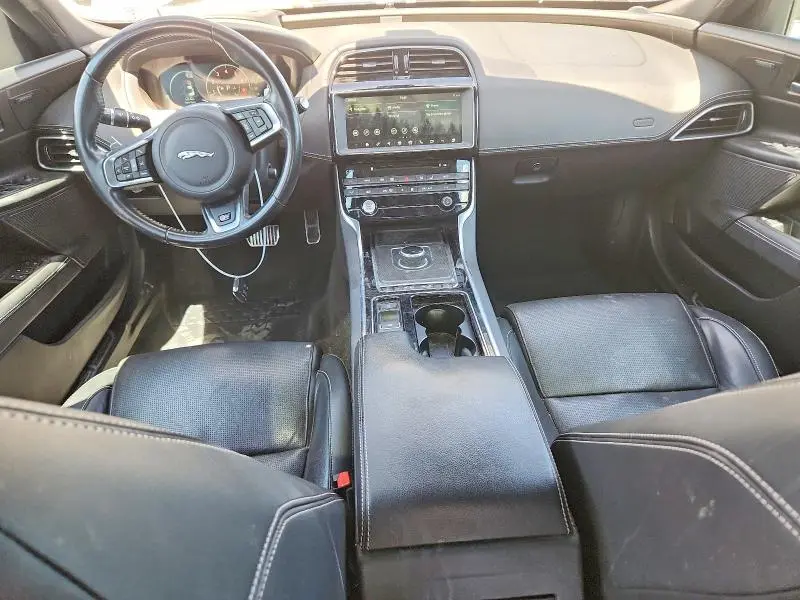 2019 JAGUAR XE S  