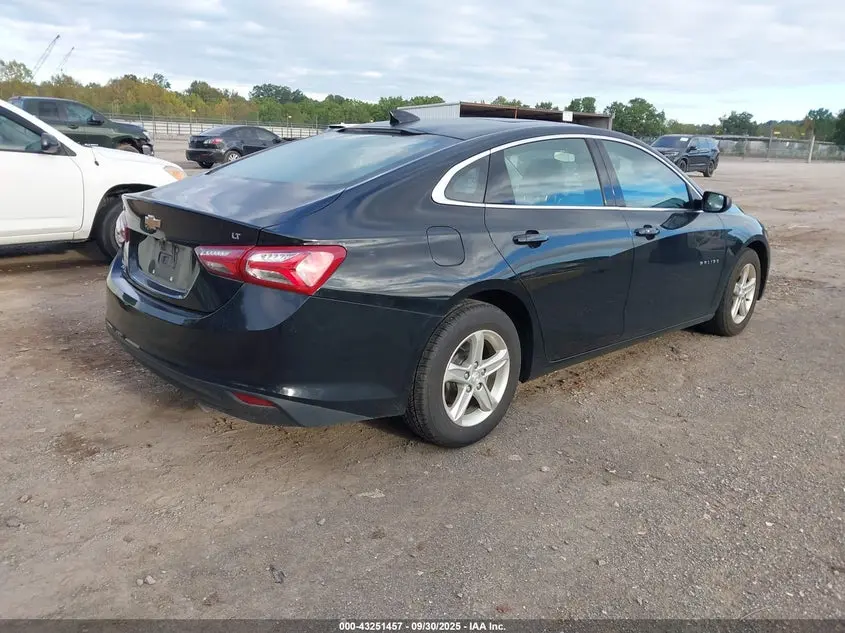 2022 CHEVROLET MALIBU FWD LT