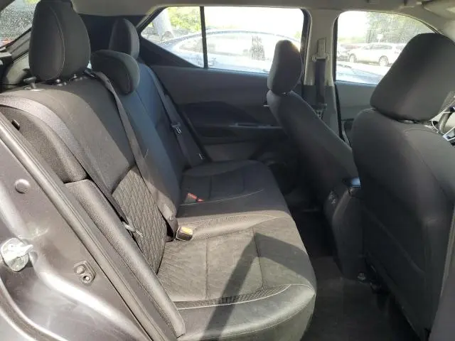 2021 NISSAN KICKS SV  