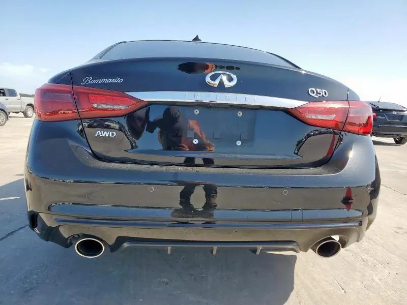 2022 INFINITI Q50 LUXE  