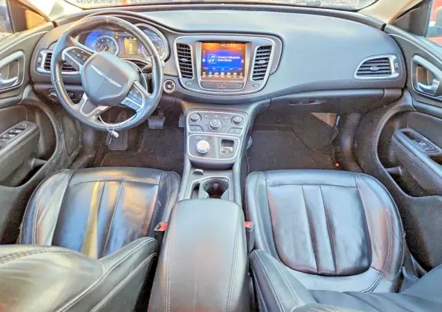 2017 CHRYSLER 200 LIMITED  