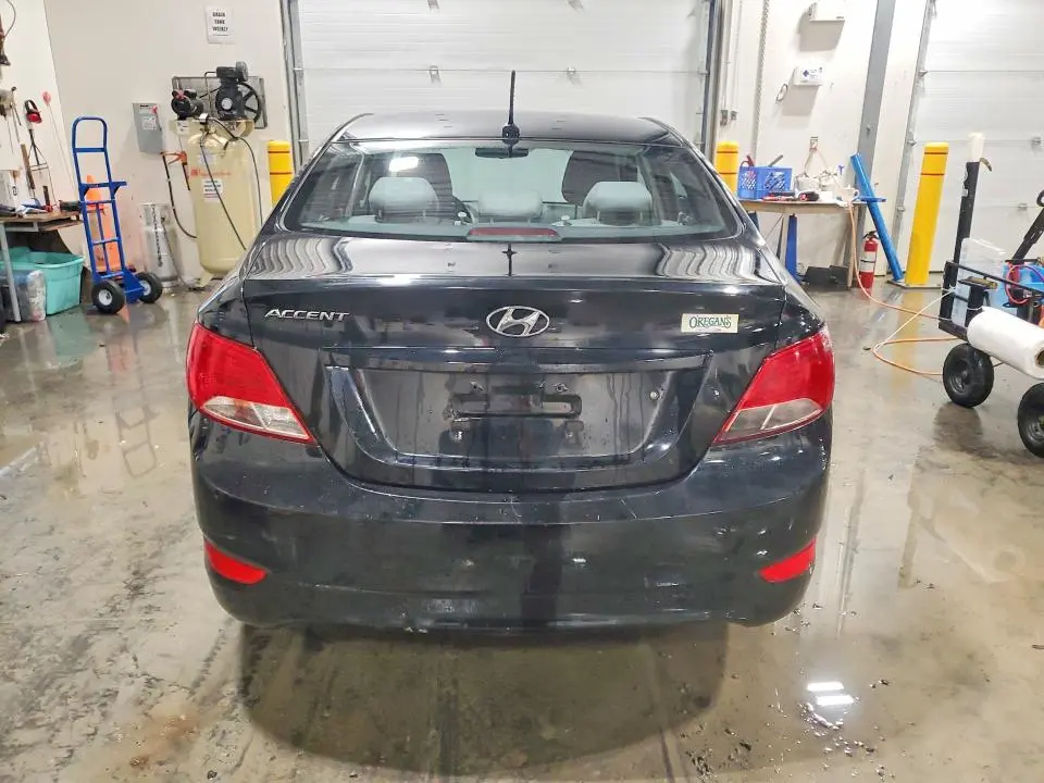 2015 HYUNDAI ACCENT GLS  