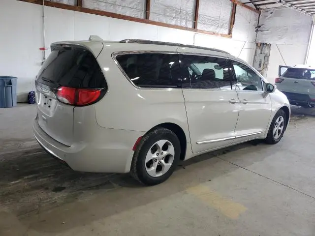 2017 CHRYSLER PACIFICA TOURING L PLUS  
