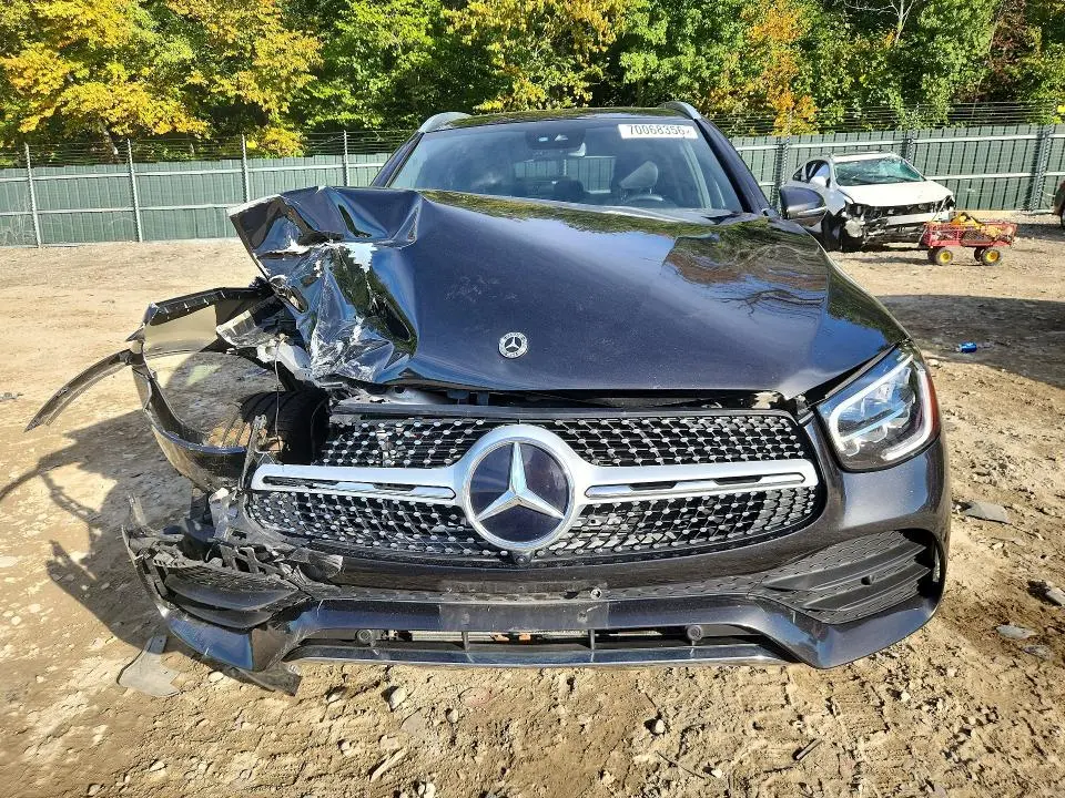 2022 MERCEDES-BENZ GLC 300 4MATIC  
