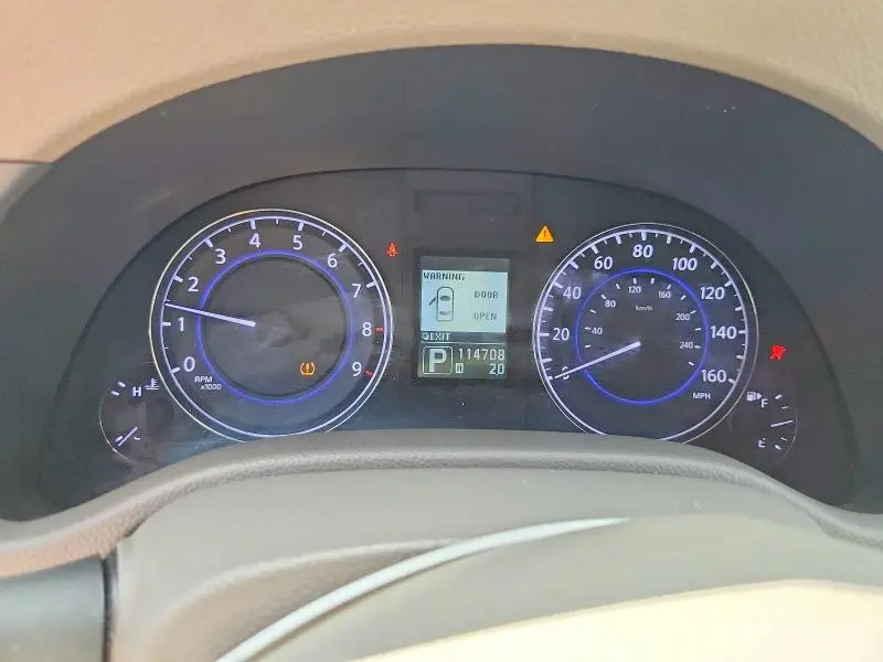 2013 INFINITI G37 BASE  