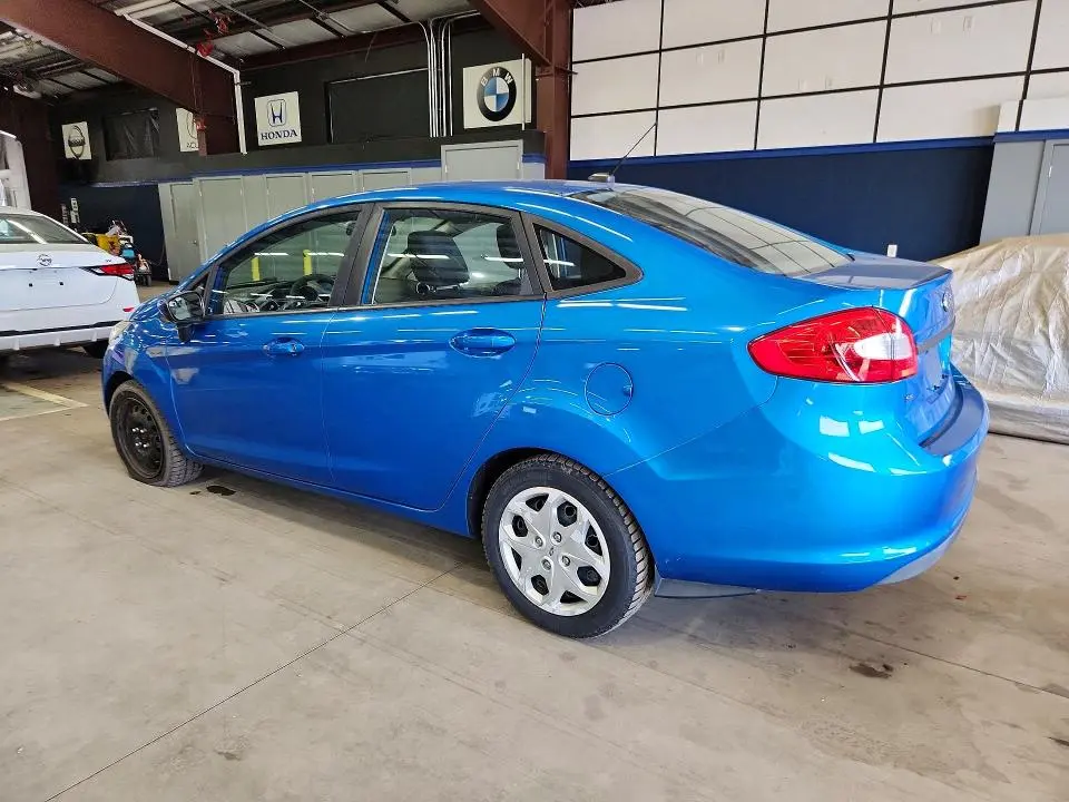 2012 FORD FIESTA SE  