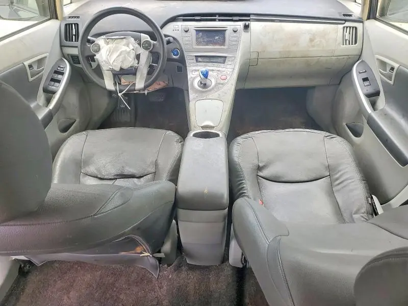 2015 TOYOTA PRIUS TWO  