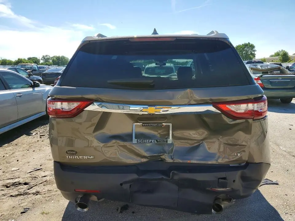 2020 CHEVROLET TRAVERSE LT  