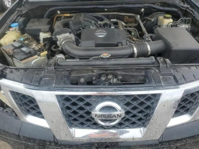 2015 NISSAN FRONTIER S  