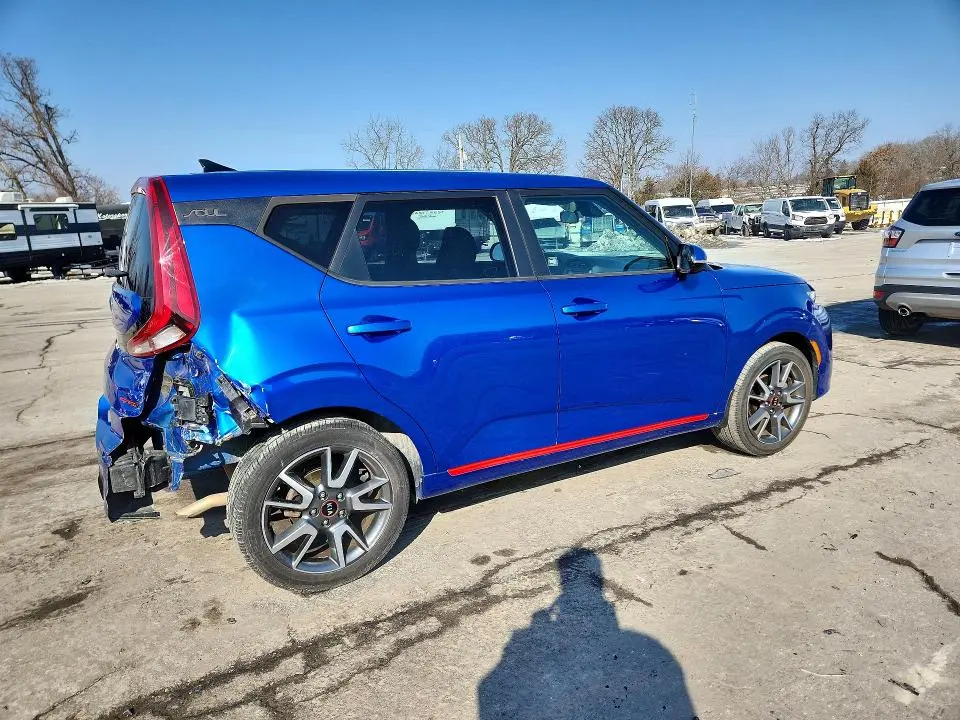 2021 KIA SOUL GT-LINE  