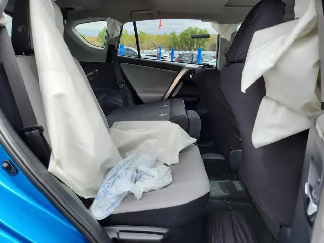 2018 TOYOTA RAV4 HV LE  