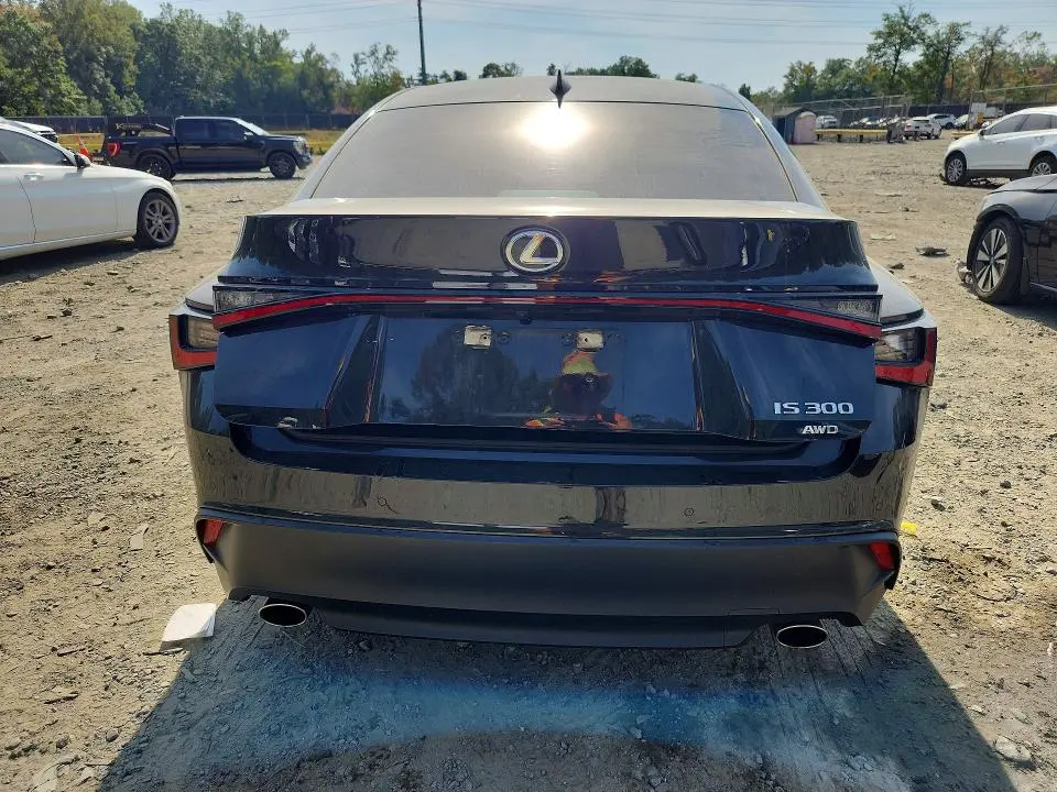 2023 LEXUS IS 300  