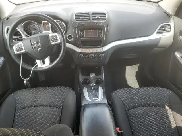 2014 DODGE JOURNEY SE  