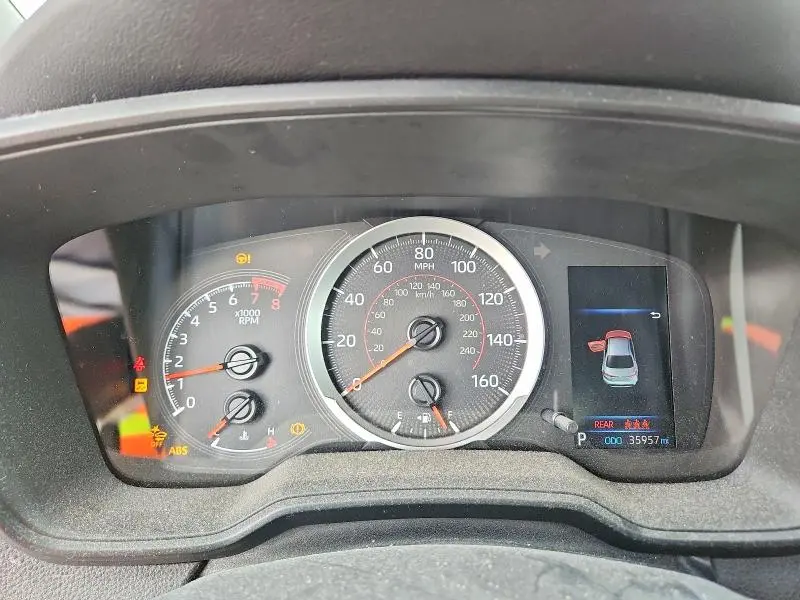 2022 TOYOTA COROLLA SE  