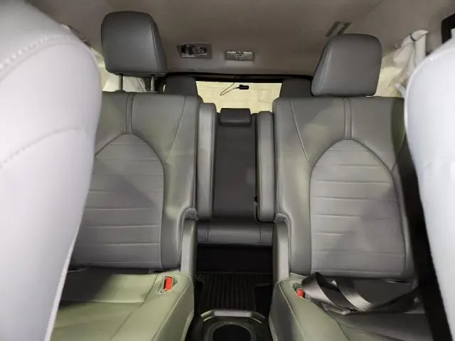 2024 TOYOTA HIGHLANDER HYBRID XLE  