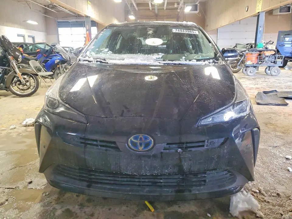 2019 TOYOTA PRIUS   
