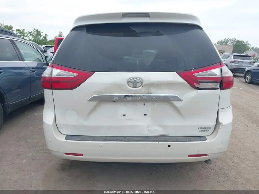 2017 TOYOTA SIENNA LIMITED PREMIUM 7 PASSENGER