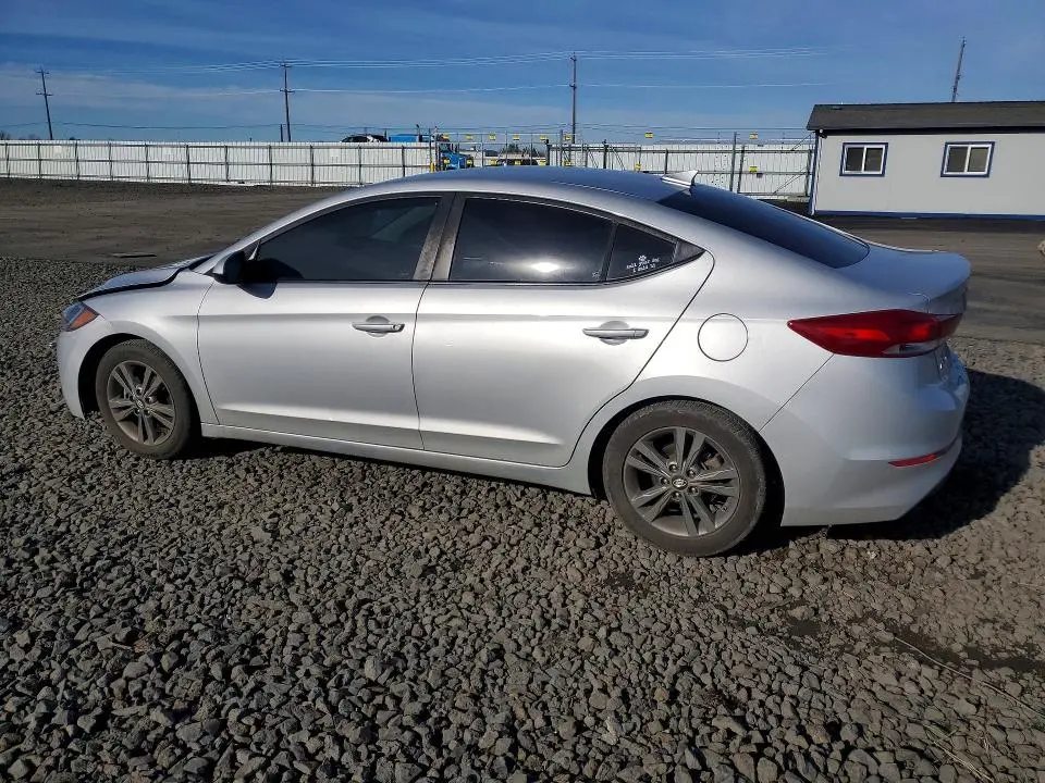 2018 HYUNDAI ELANTRA SEL  
