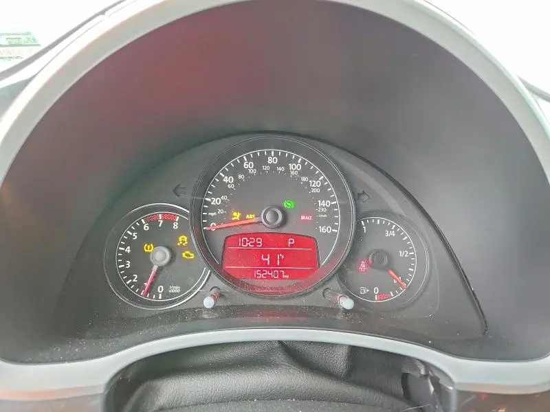 2012 VOLKSWAGEN BEETLE   