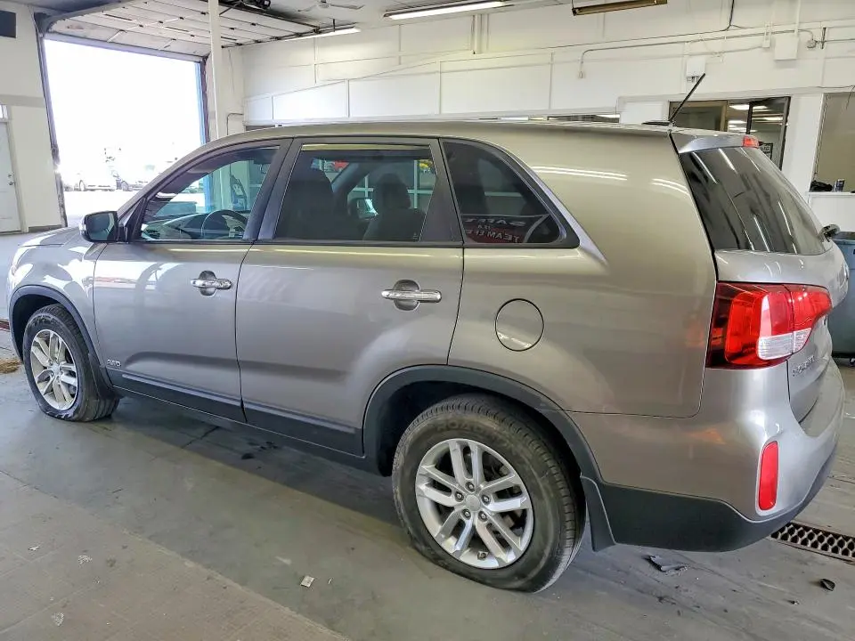 2014 KIA SORENTO LX  