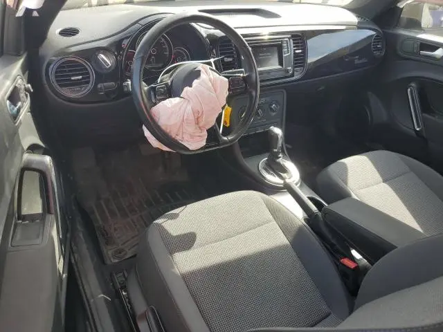 2019 VOLKSWAGEN BEETLE S