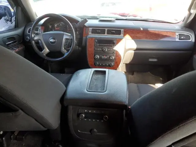 2013 CHEVROLET SUBURBAN K1500 LS  