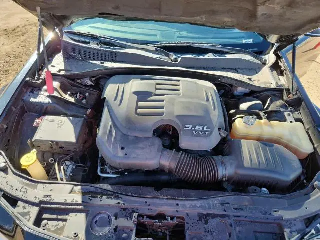 2011 CHRYSLER 300 LIMITED  