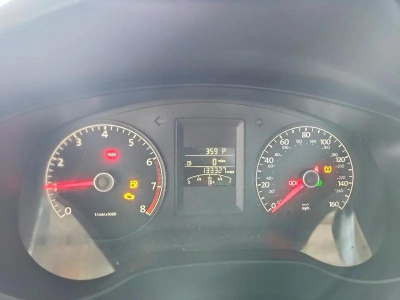 2013 VOLKSWAGEN JETTA BASE  