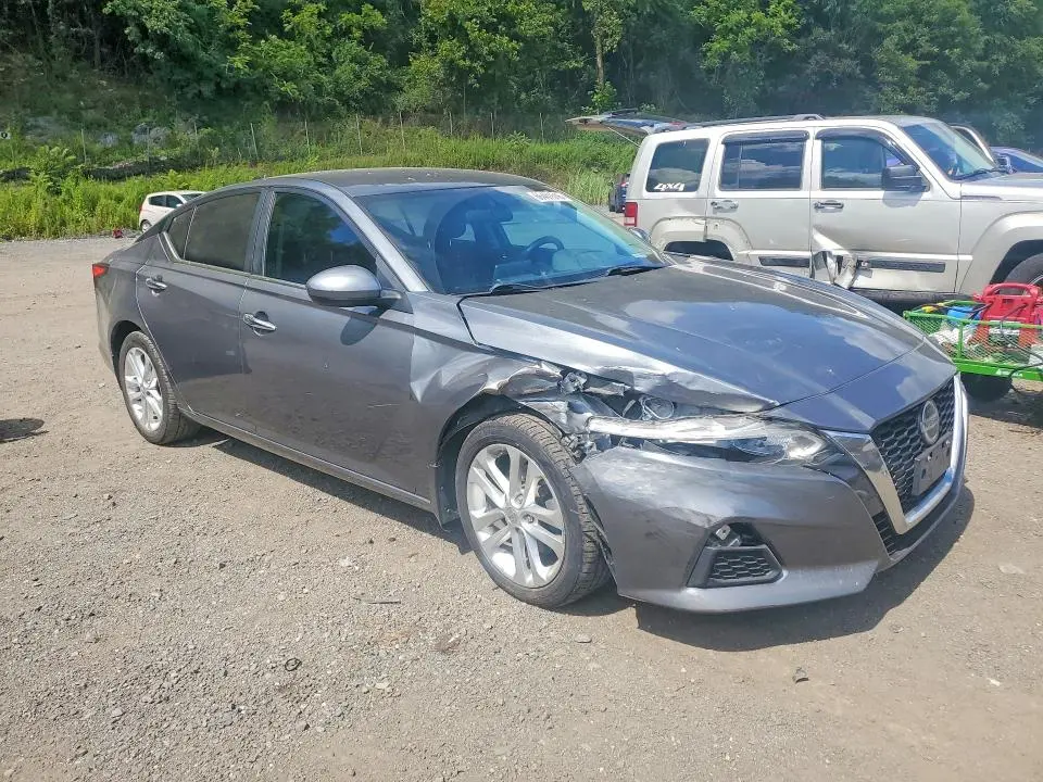 2019 NISSAN ALTIMA S  
