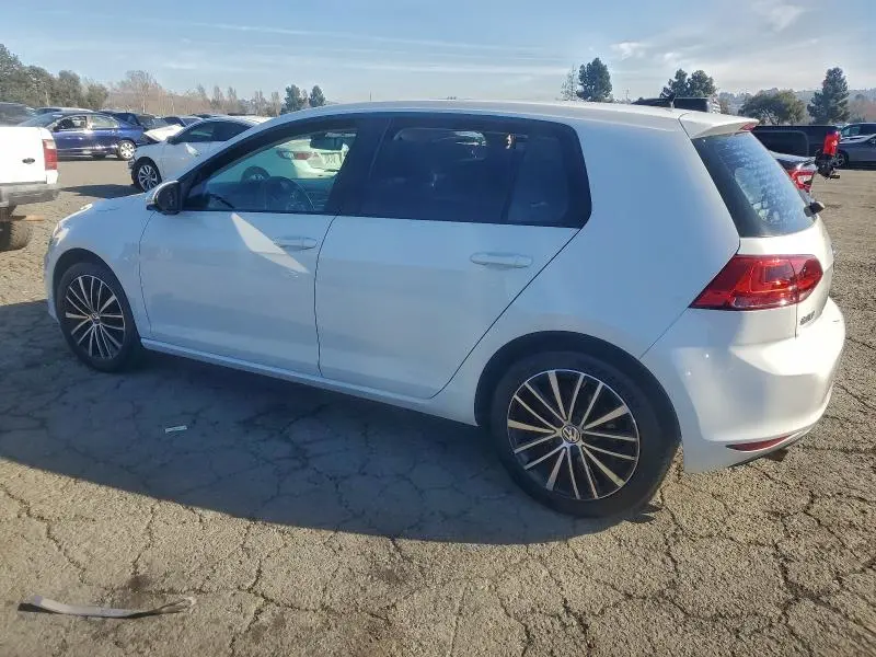2015 VOLKSWAGEN GOLF   