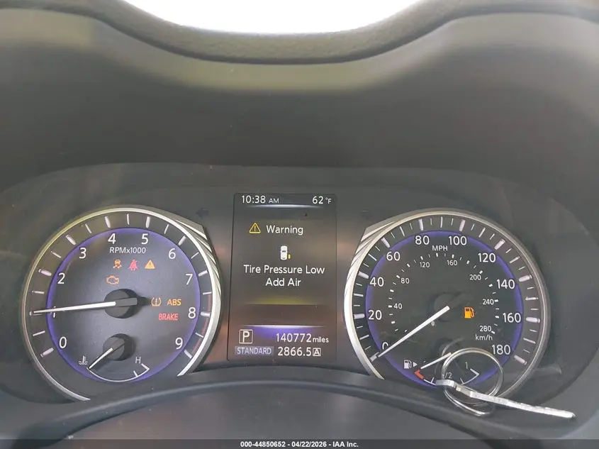 2015 INFINITI Q50  