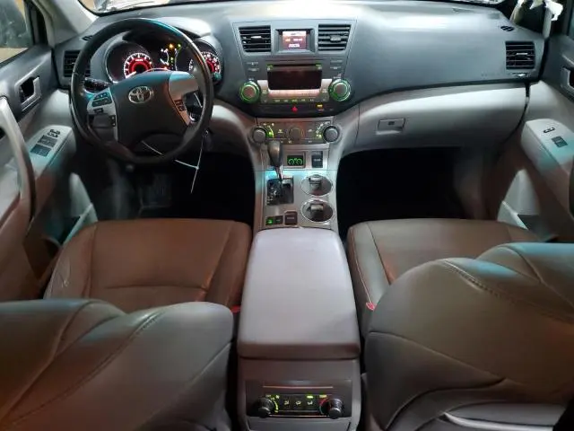 2012 TOYOTA HIGHLANDER BASE  