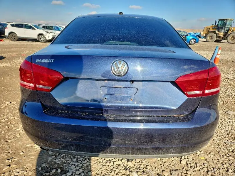 2012 VOLKSWAGEN PASSAT S  