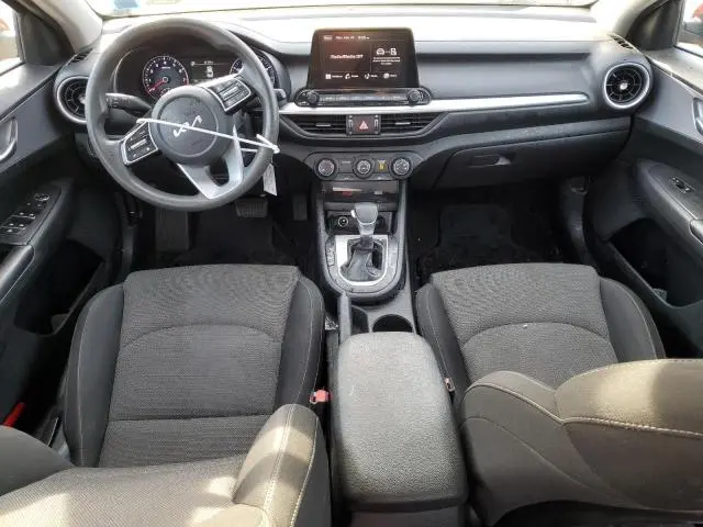 2022 KIA FORTE FE  