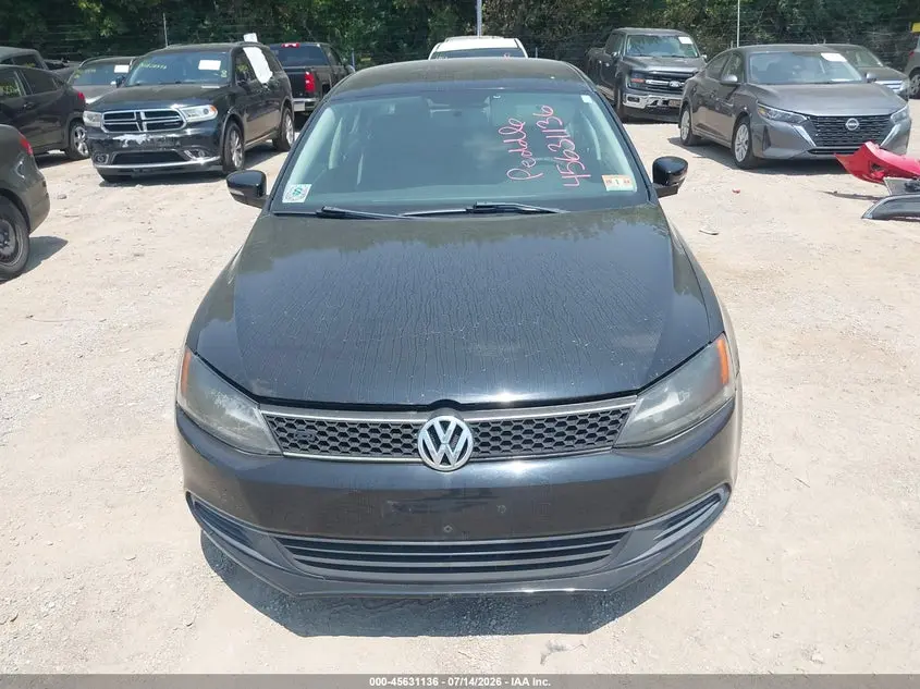 2013 VOLKSWAGEN JETTA 2.5L SE