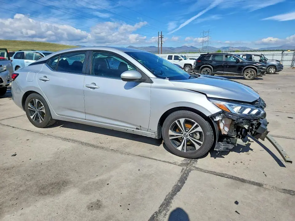 2021 NISSAN SENTRA SV  