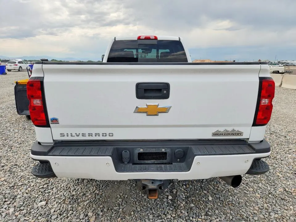 2015 CHEVROLET SILVERADO K3500 HIGH COUNTRY  
