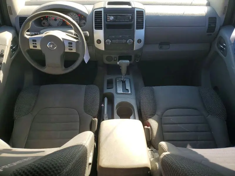 2012 NISSAN FRONTIER S  